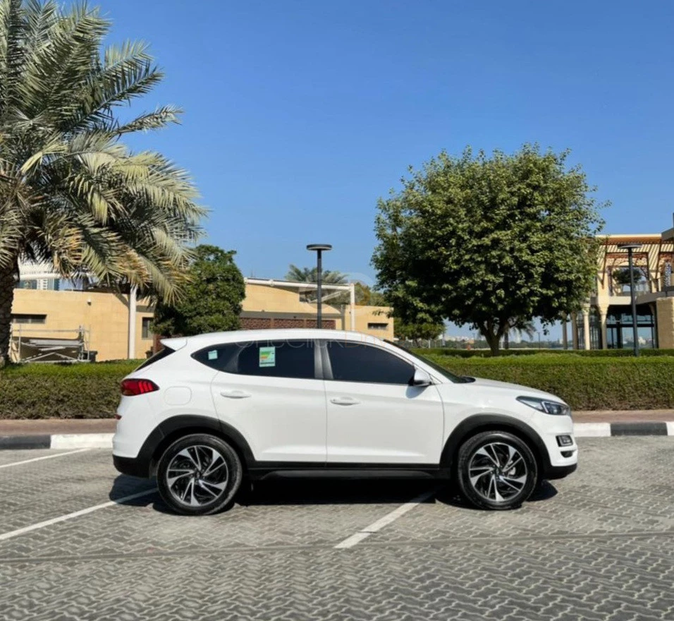 White Hyundai Tucson 2020 for rent in Sharjah 4