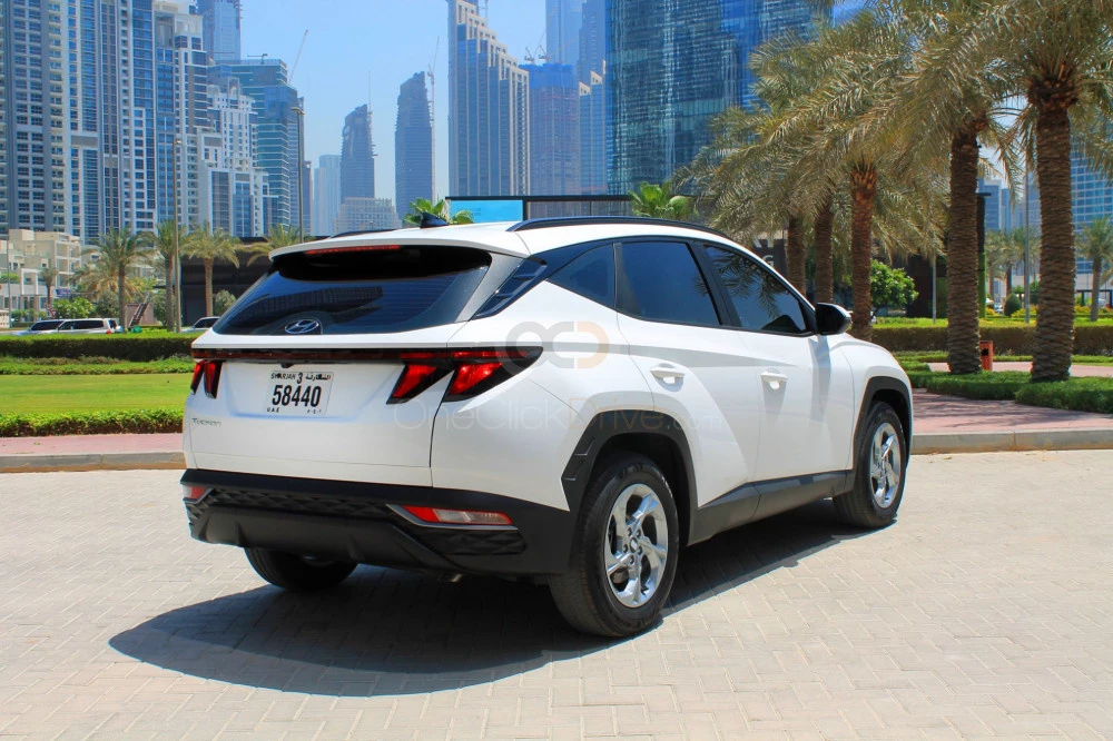 blanc Hyundai Tucson 2022 for rent in Dubaï 9