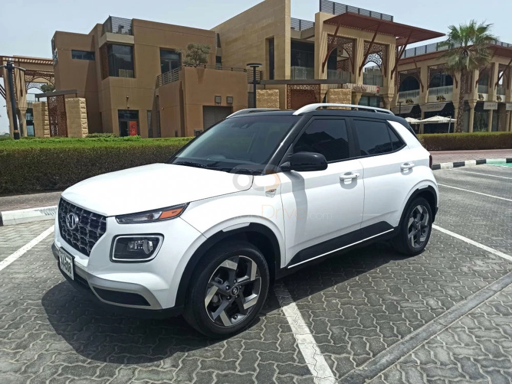 White Hyundai Venue 2022 for rent in Sharjah 6