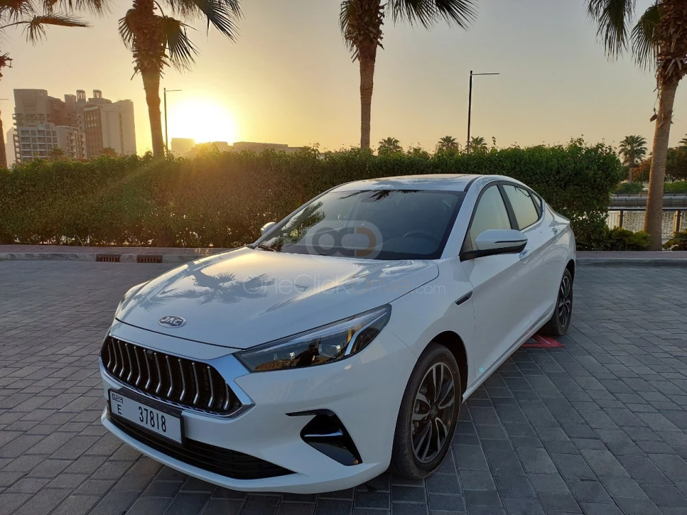 White JAC J7 2023 for rent in Ajman 4