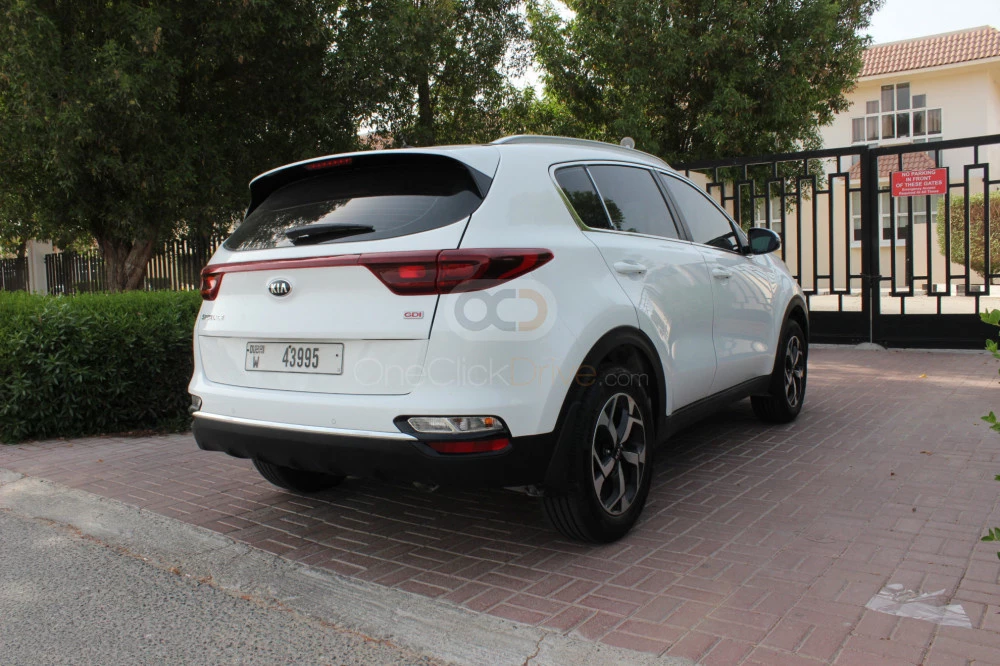 White Kia Sportage 2021 for rent in Abu Dhabi 8