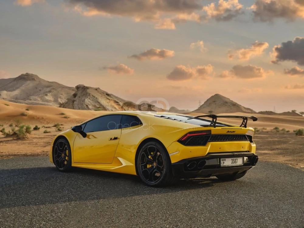 Yellow Lamborghini Huracan 2018 for rent in Abu Dhabi 6