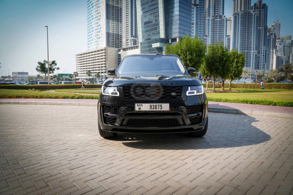 Black Land Rover Range Rover Vogue HSE 2021 for rent in Dubai 2