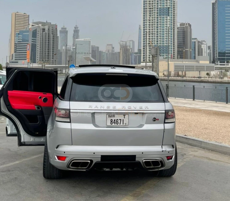 Silver Land Rover Range Rover Sport Supercharged V8 2017 for rent in Dubai 3