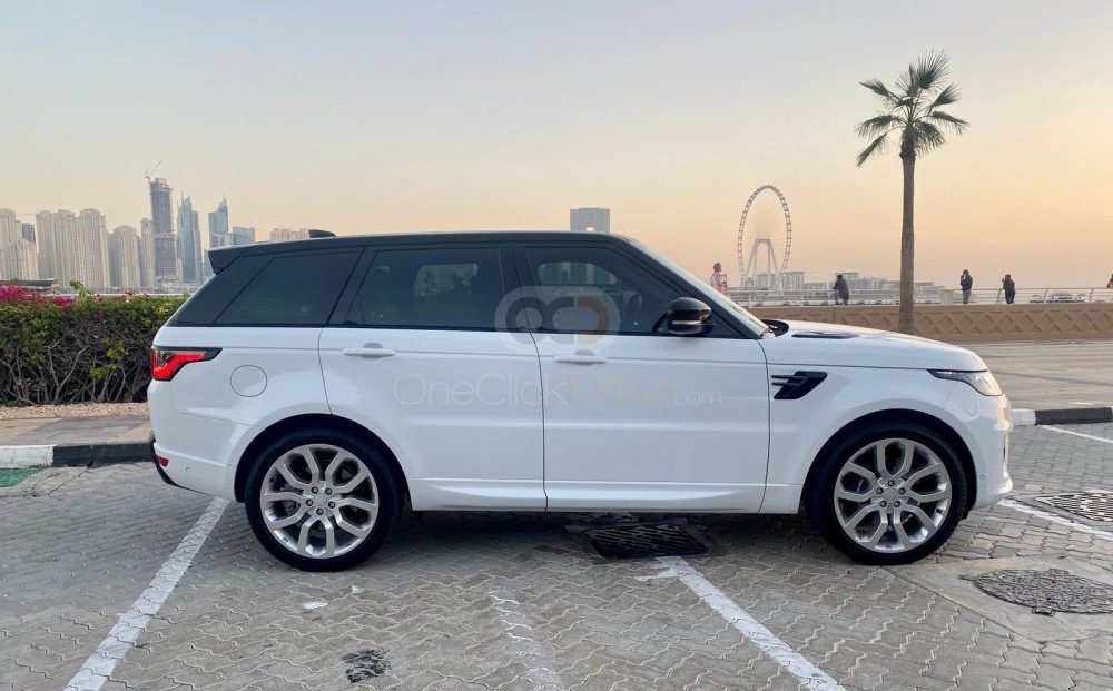 белый Ленд Ровер Range Rover Sport в комплектации HSE
 2022 г. for rent in Дубай 2