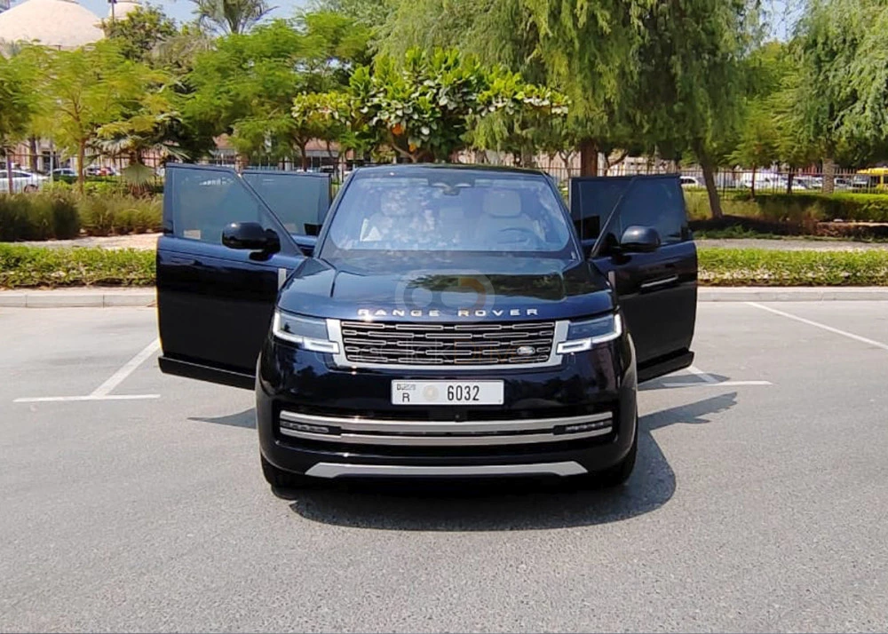 Blue Land Rover Range Rover Vogue HSE 2022 for rent in Dubai 1