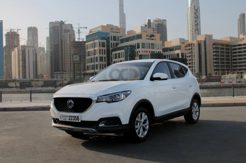 Blanco MG ZS 2020 for rent in Ajman 1