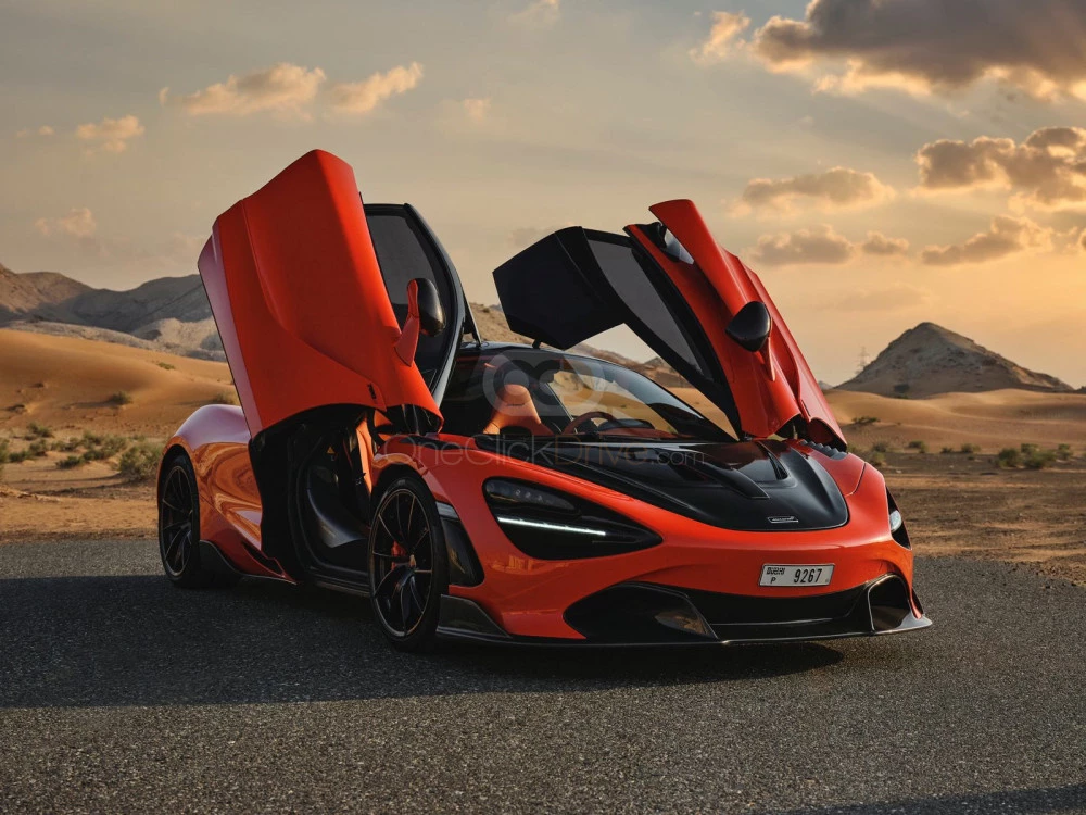 Oranje McLaren Vorsteiner 720s 2019 for rent in Dubai 1