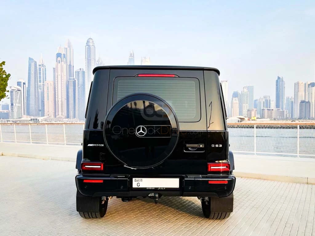 Black Mercedes Benz AMG G63 2021 for rent in Dubai 9