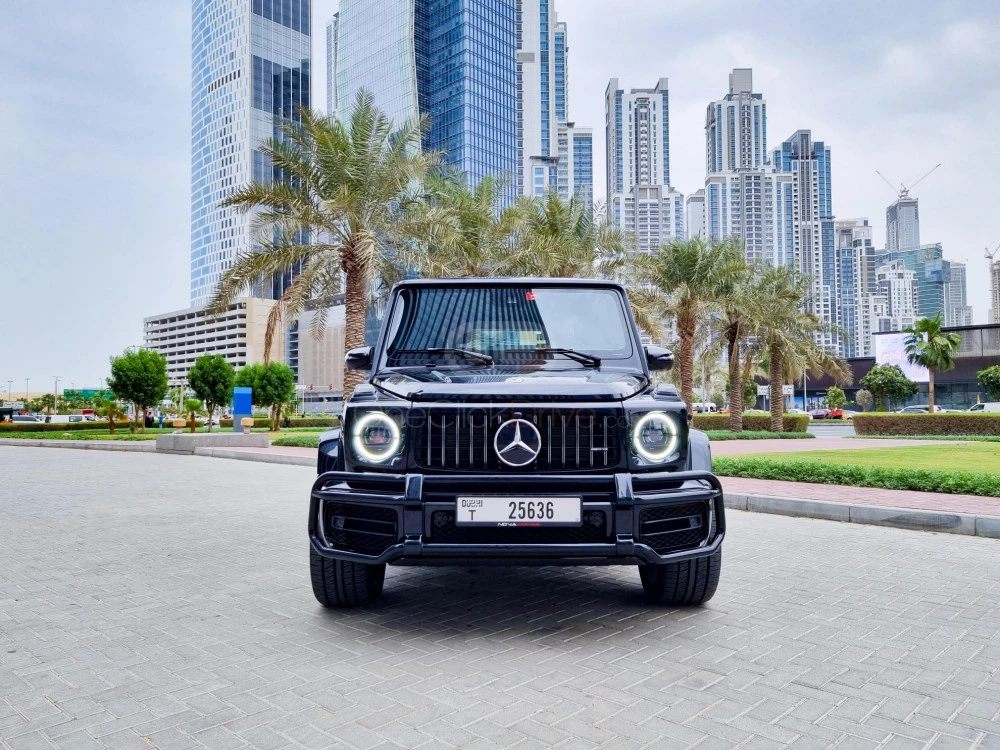 Noir Mercedes Benz AMG G63 Édition 1 2022 for rent in Dubaï 2