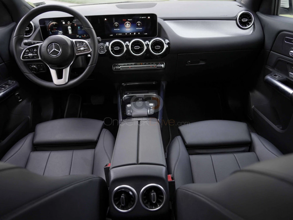 Black Mercedes Benz GLA 250 2022 for rent in Dubai 5