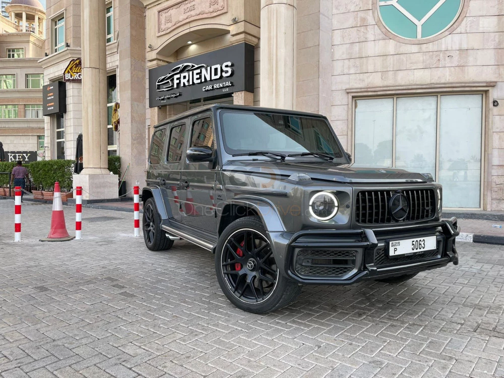 Donkergrijs Mercedes-Benz AMG G63 2021 for rent in Dubai 1