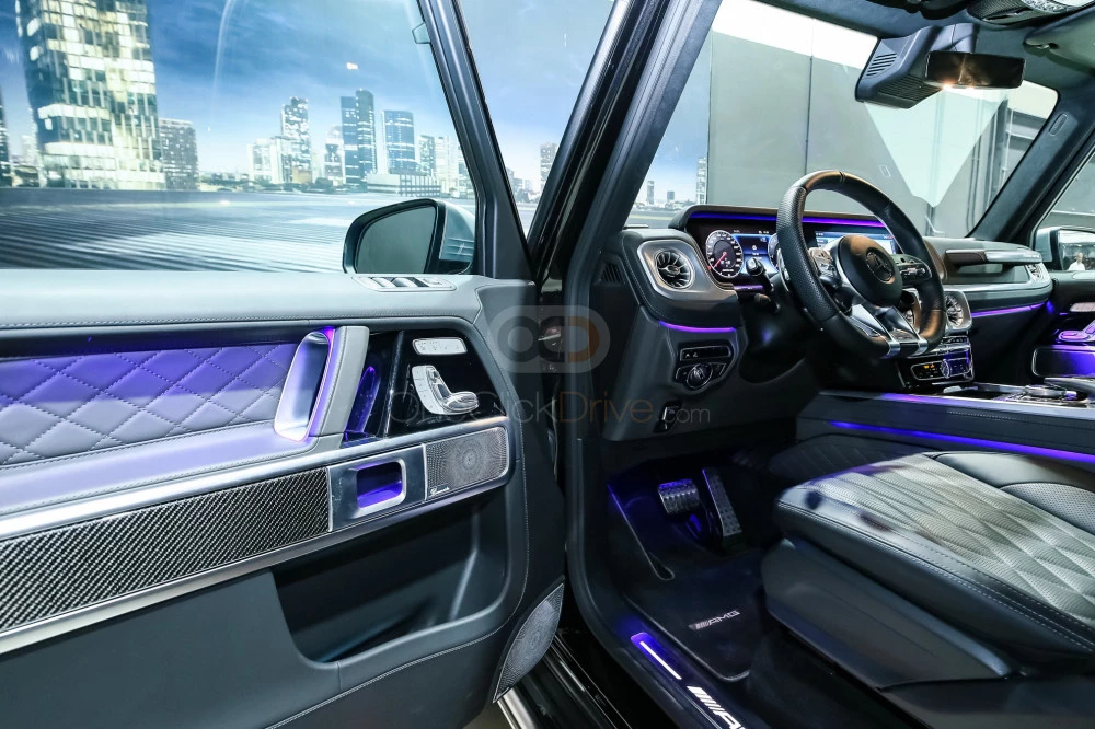 Gris foncé Mercedes Benz AMG GT 63S 2020 for rent in Dubaï 9