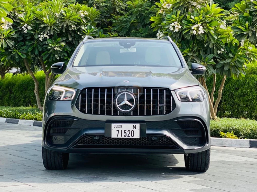 gris Mercedes Benz GLE 350 2020 for rent in Dubai 5