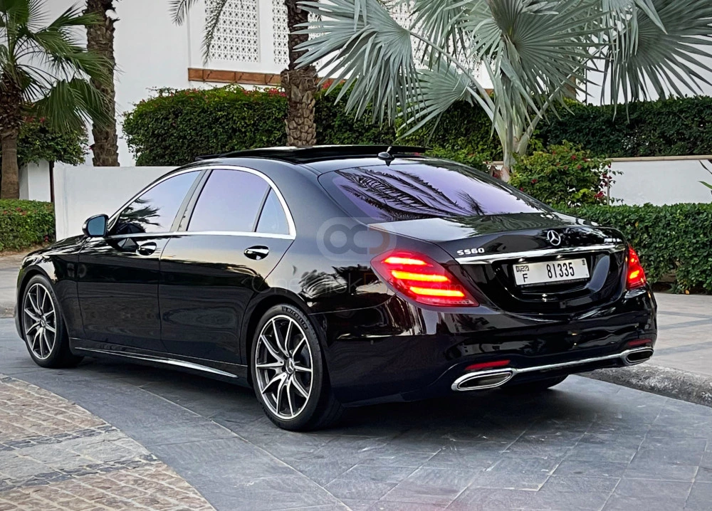 Black Mercedes Benz S560 2016 for rent in Dubai 11