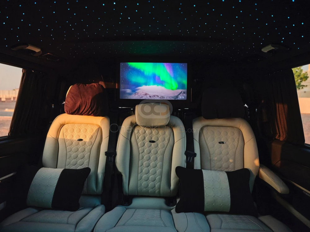 Black Mercedes Benz V250 VIP Edition 2022 for rent in Dubai 7