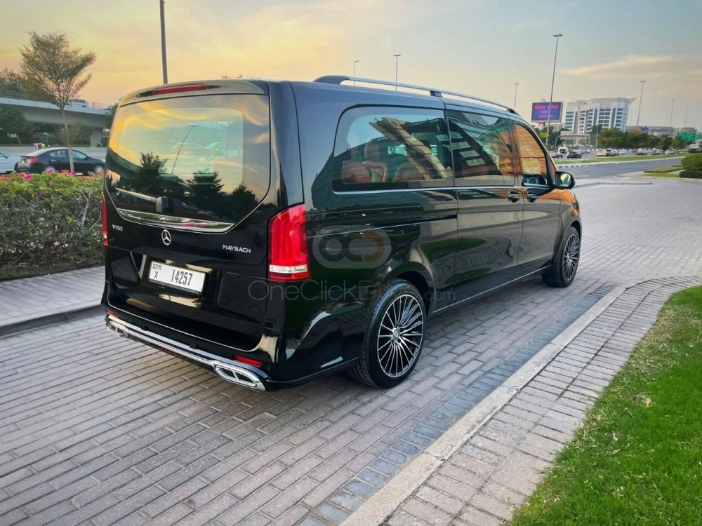Black Mercedes Benz Maybach V250 2018 for rent in Dubai 11