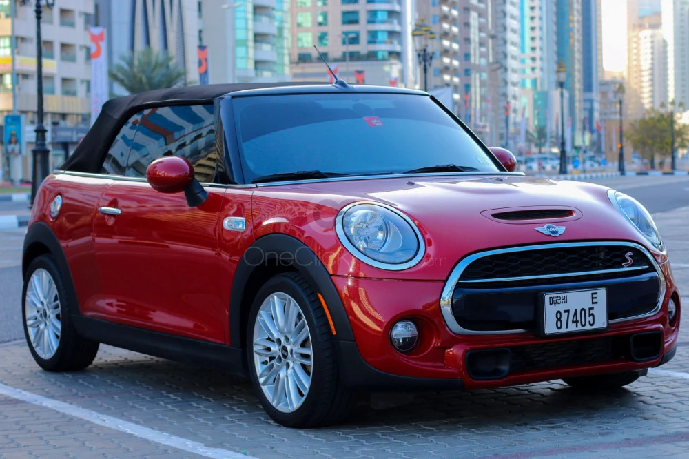 Red Mini Cooper S 2017 for rent in Ajman 15