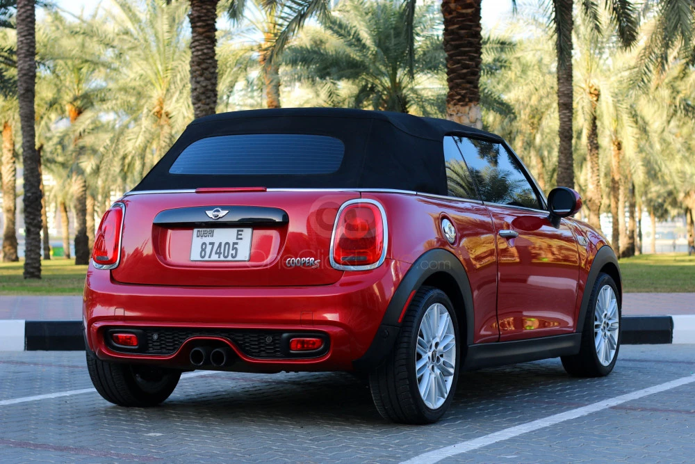 Red Mini Cooper S 2017 for rent in Ajman 12