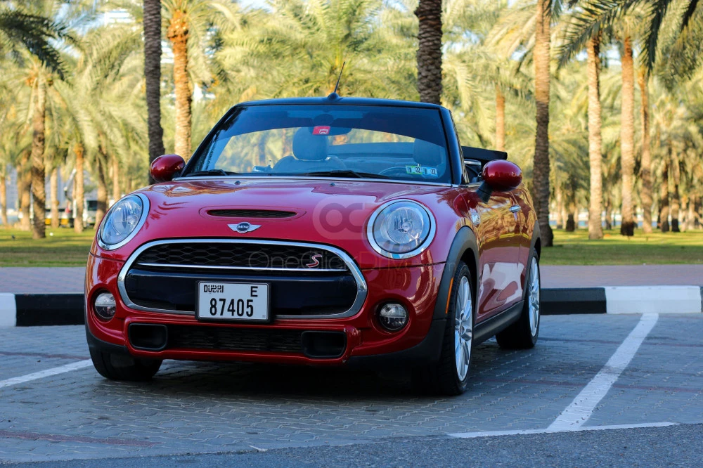 Red Mini Cooper S 2017 for rent in Ajman 5