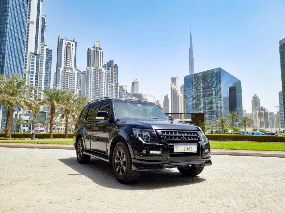 Black Mitsubishi Pajero Signature 2019 for rent in Dubai 1