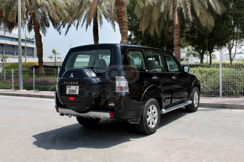 Black Mitsubishi Pajero 2017 for rent in Dubai 6