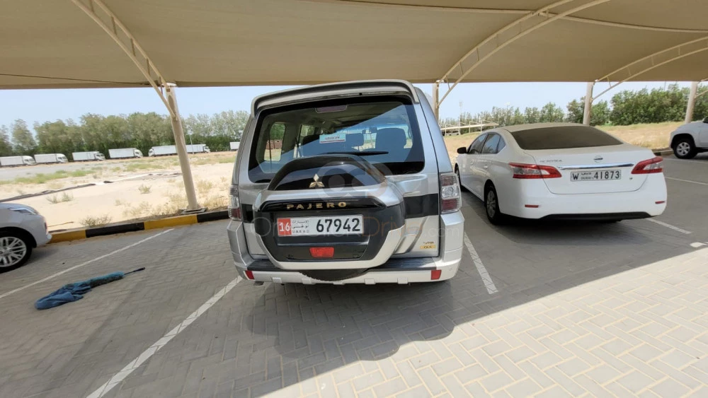 Silver Mitsubishi Pajero 2022 for rent in Dubai 3