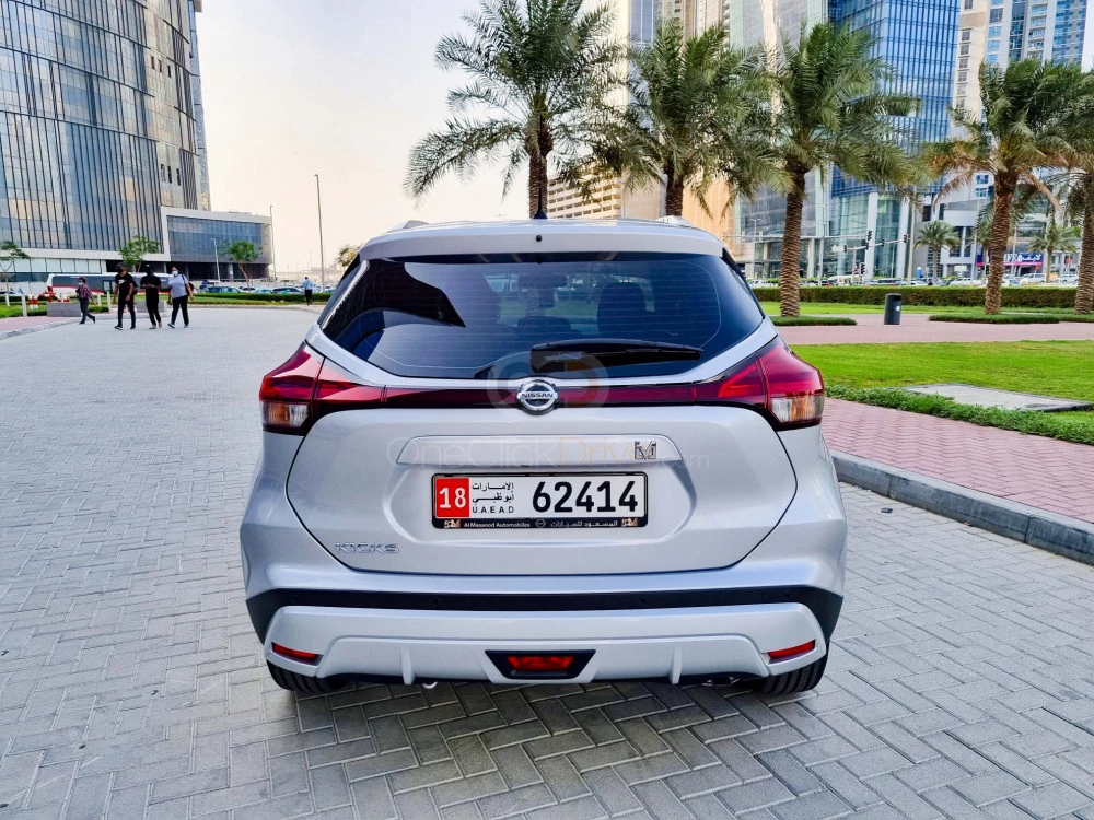 Silver Nissan Kicks 2022 for rent in Abu Dhabi 9