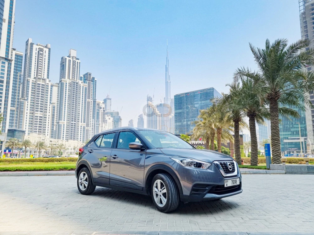 Gray Nissan Kicks 2020 for rent in Abu Dhabi 8