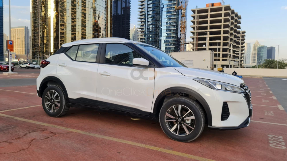 Beyaz Nissan Kicks 2022 for rent in Dubai 6