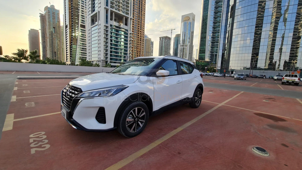 Beyaz Nissan Kicks 2022 for rent in Dubai 8