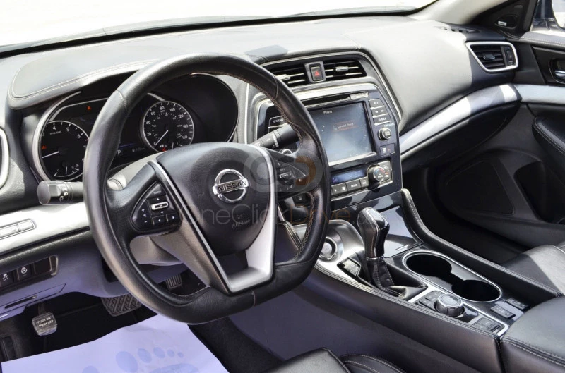 Beyaz Nissan Maxima 2017 for rent in Ajman 3