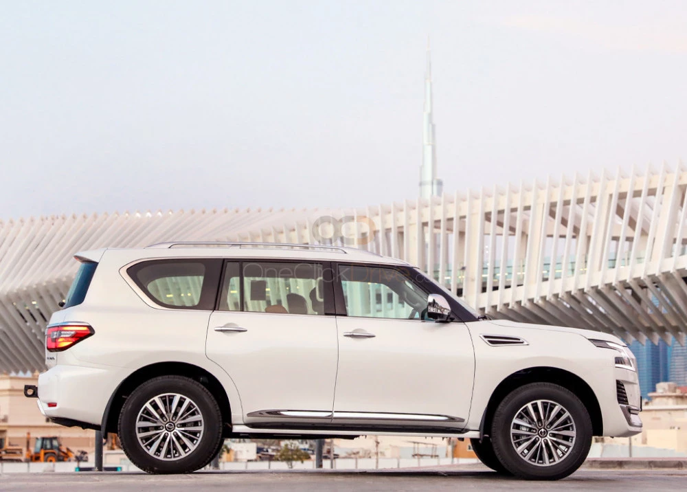 blanc Nissan Patrol Platinum 2021 for rent in Dubaï 9