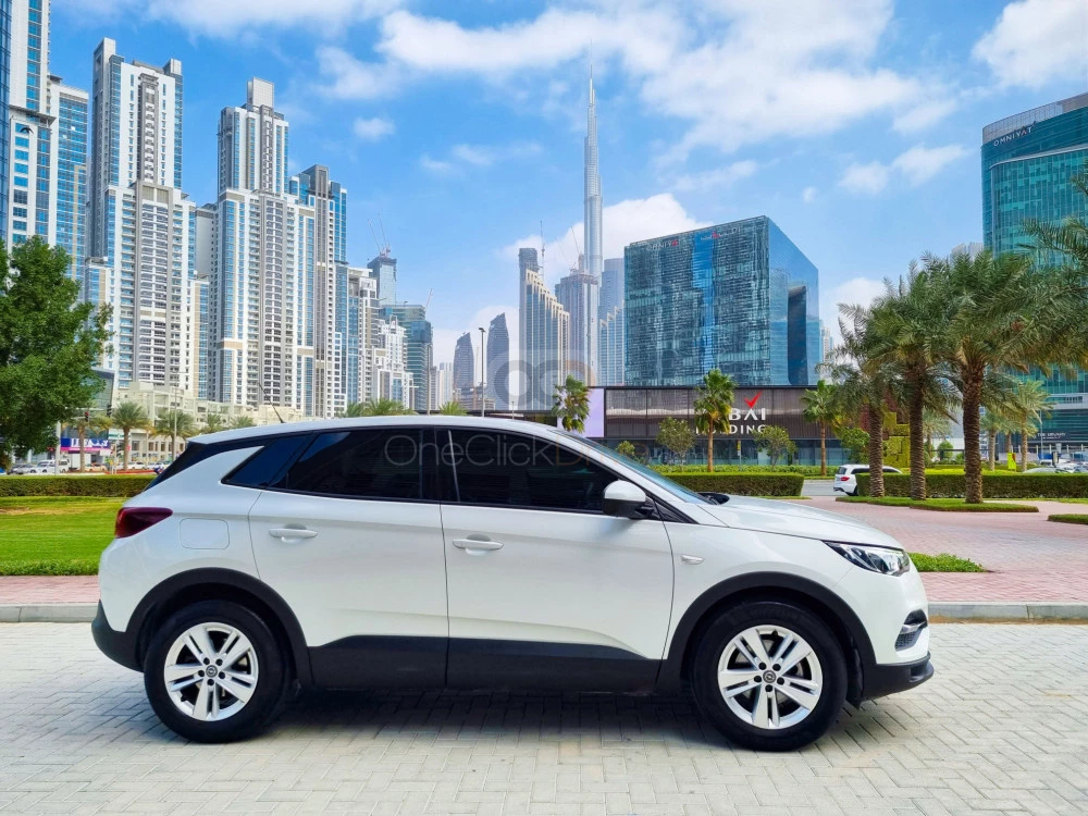 White Opel Grandland 2020 for rent in Abu Dhabi 3