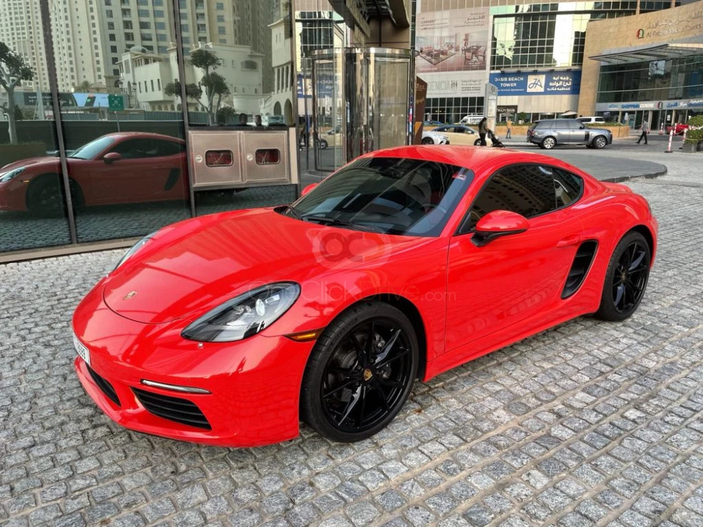 Red Porsche 718 Cayman 2019 for rent in Dubai 8