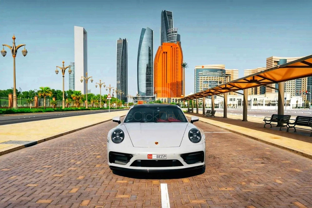 Green Porsche 911 Carrera 4S 2022 for rent in Dubai 5