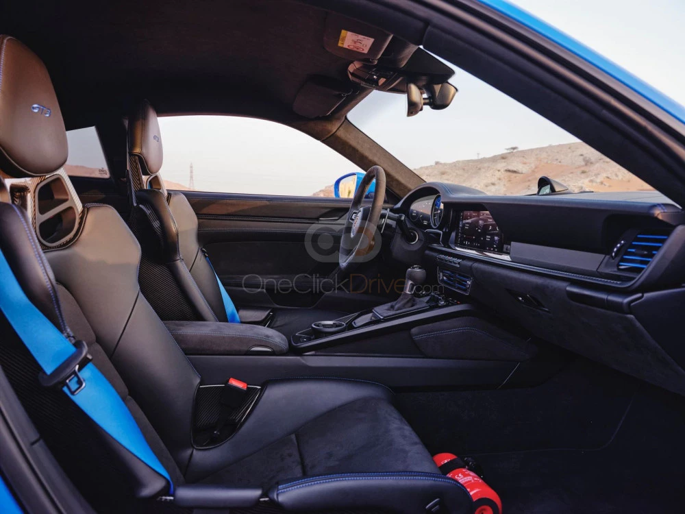أزرق بورش  911 GT3 2022 for rent in دبي 8