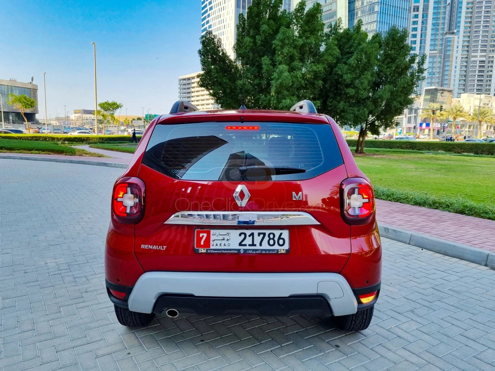 Red Renault Duster 2022 for rent in Abu Dhabi 8