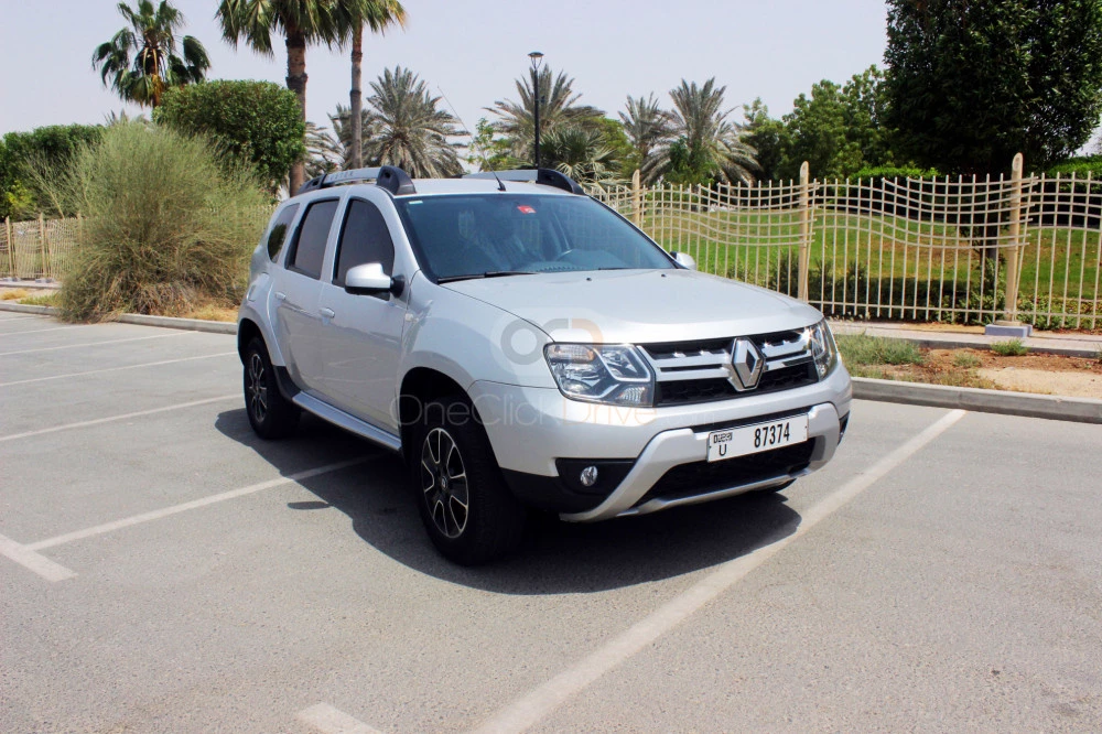 White Renault Duster 4x4 2018 for rent in Sharjah 1