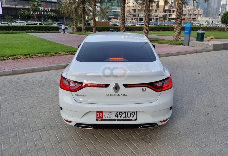 White Renault Megane 2023 for rent in Dubai 5