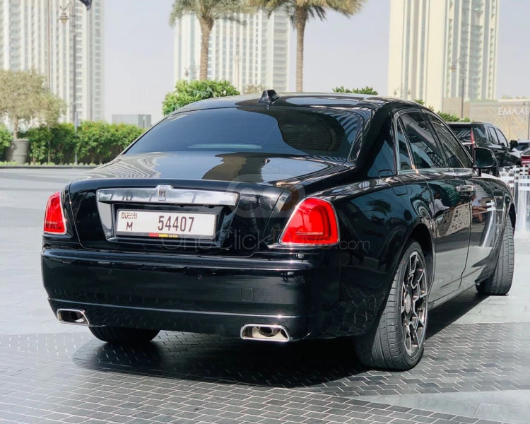 Black Rolls Royce Ghost 2019 for rent in Dubai 8