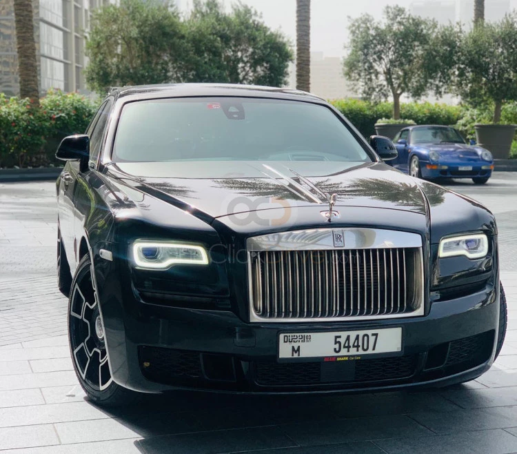 Black Rolls Royce Ghost 2019 for rent in Dubai 3