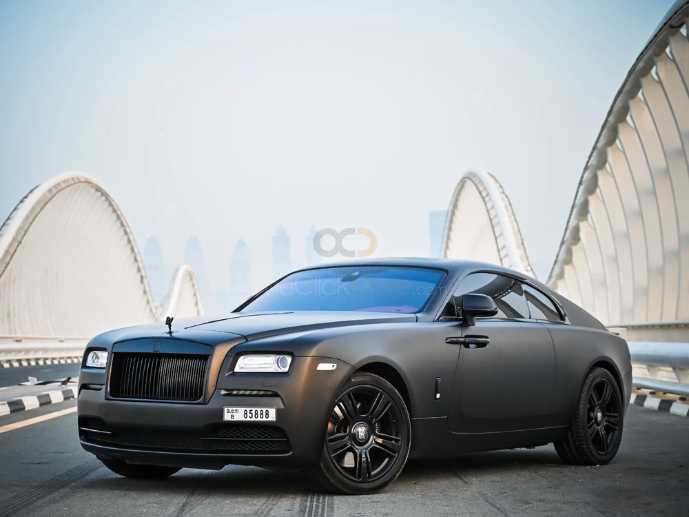 Gris oscuro Rolls Royce Fantasma 2016 for rent in Dubai 1