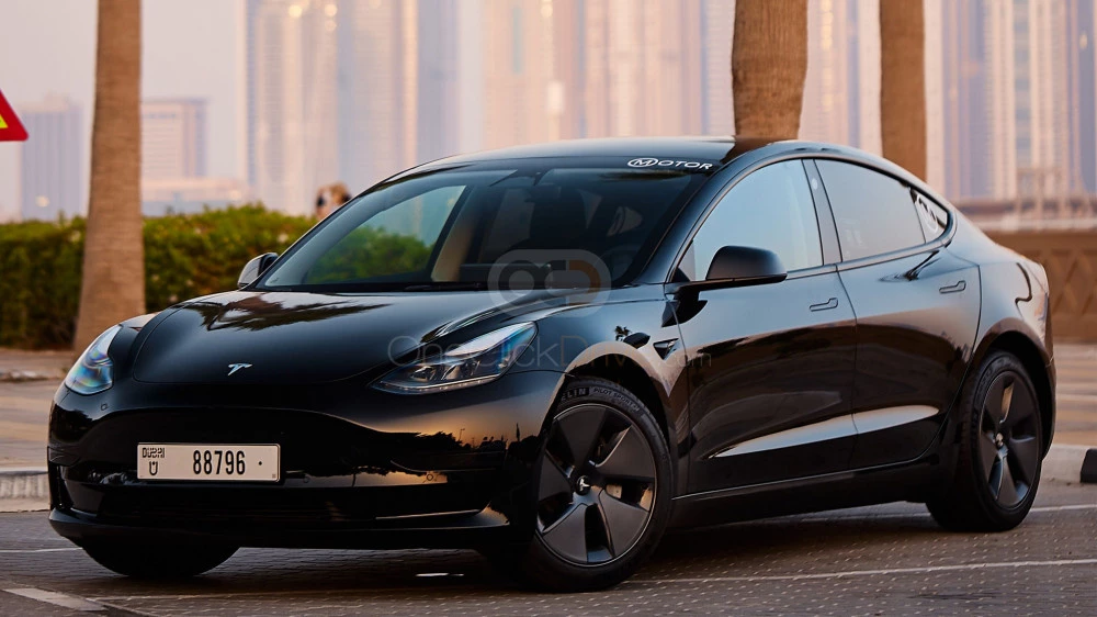 Black Tesla Model 3 Standard Plus 2022 for rent in Dubai 2