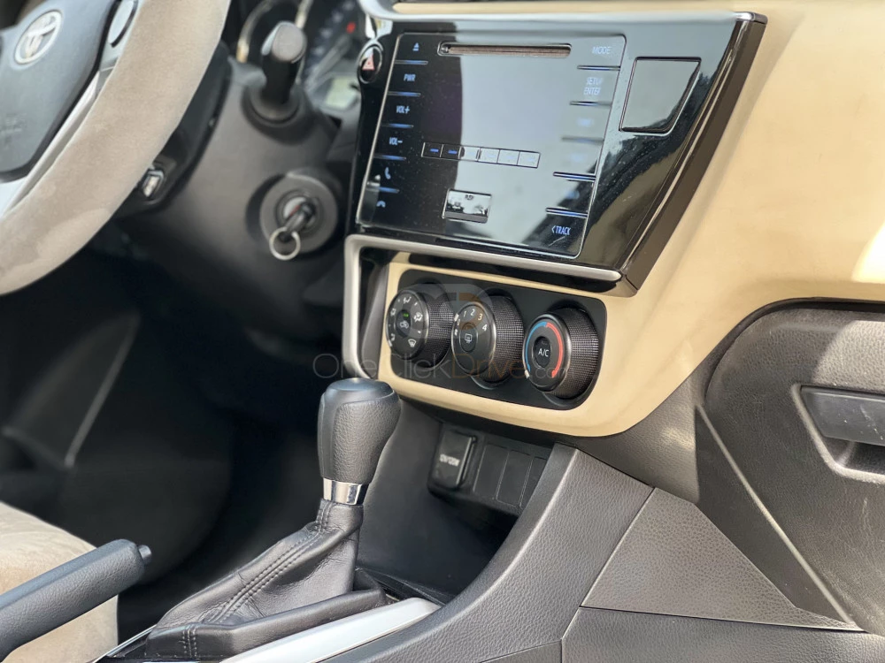 Gray Toyota Corolla 2019 for rent in Dubai 8