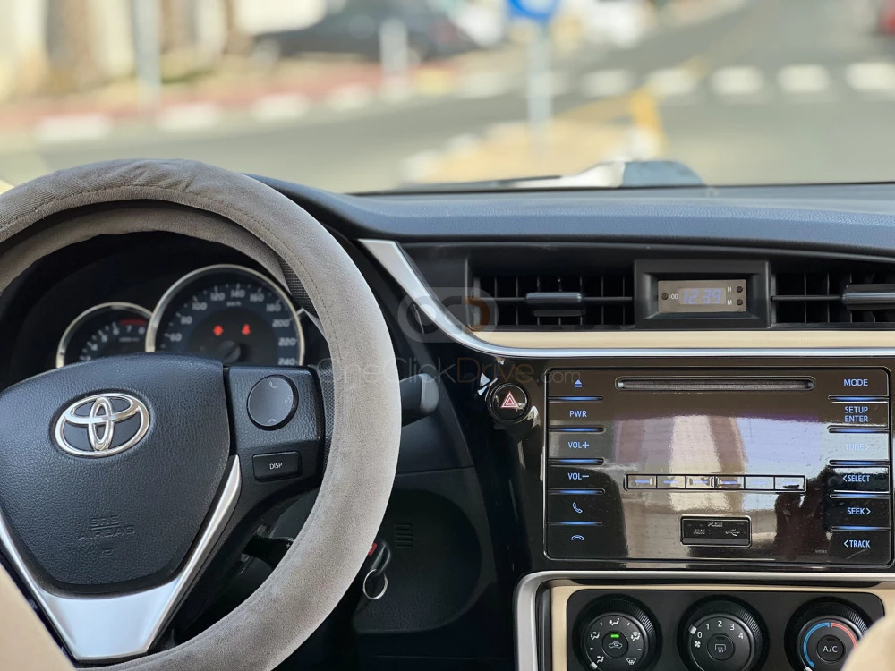 Gri Toyota korol 2019 for rent in Dubai 7