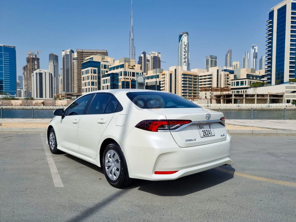 White Toyota Corolla 2021 for rent in Abu Dhabi 11