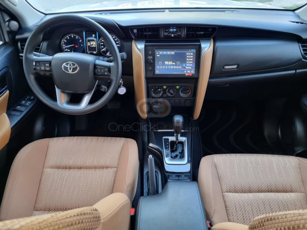 White Toyota Fortuner 2022 for rent in Sharjah 7
