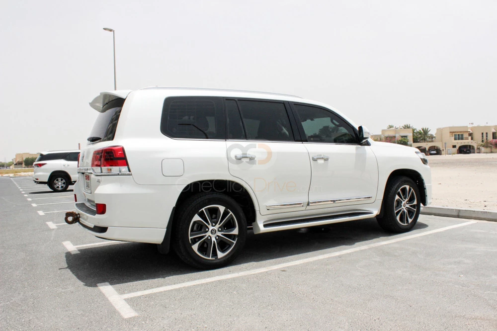 White Toyota Land Cruiser GXR V6 2020 for rent in Abu Dhabi 1