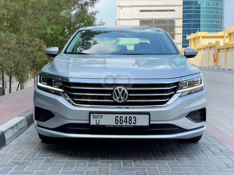 blanc Volkswagen Passat 2020 for rent in Dubaï 2